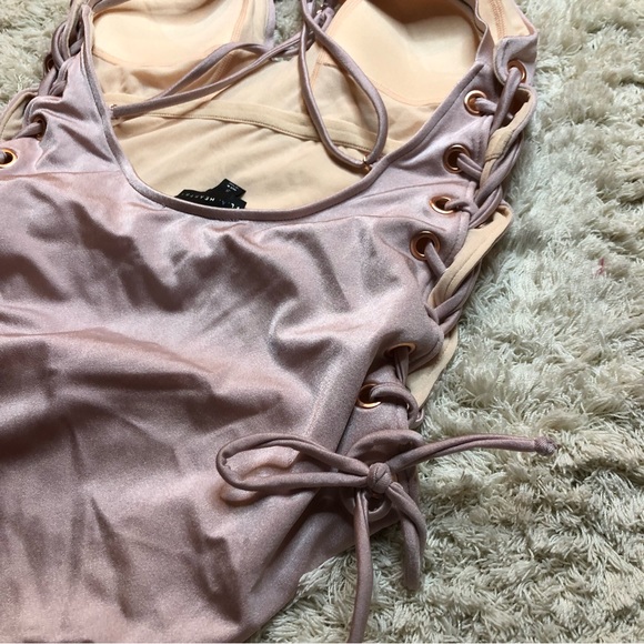 EUC L.A. Hearts One Piece Swimsuit Size S - Picture 4 of 6